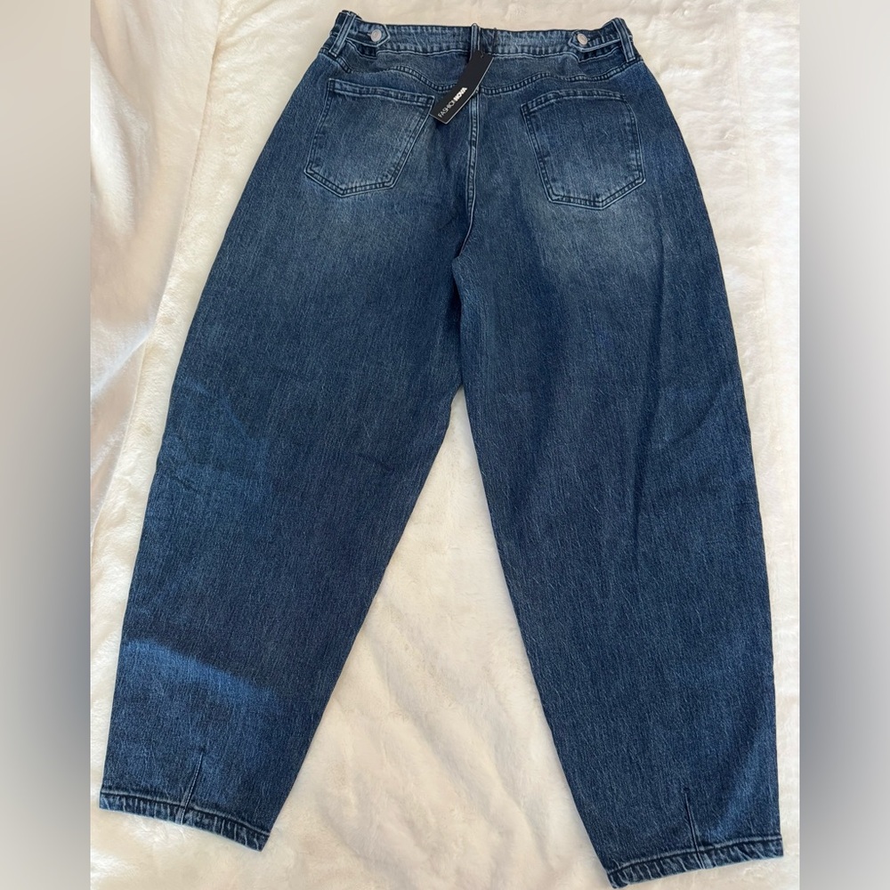 Fashion Nova ‘For the Record Stretch Taper Leg Jeans’, Blue- size 15 - Picture 3 of 16